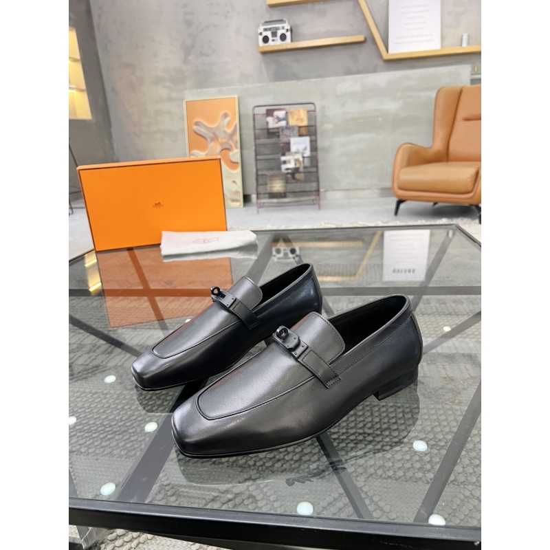 H**mes leather shoes